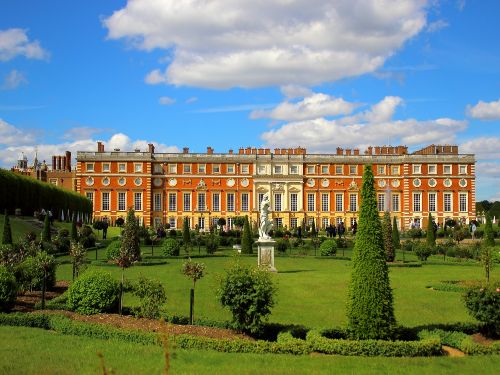 RHS Hampton Court Palace Garden Festival & Windsor
